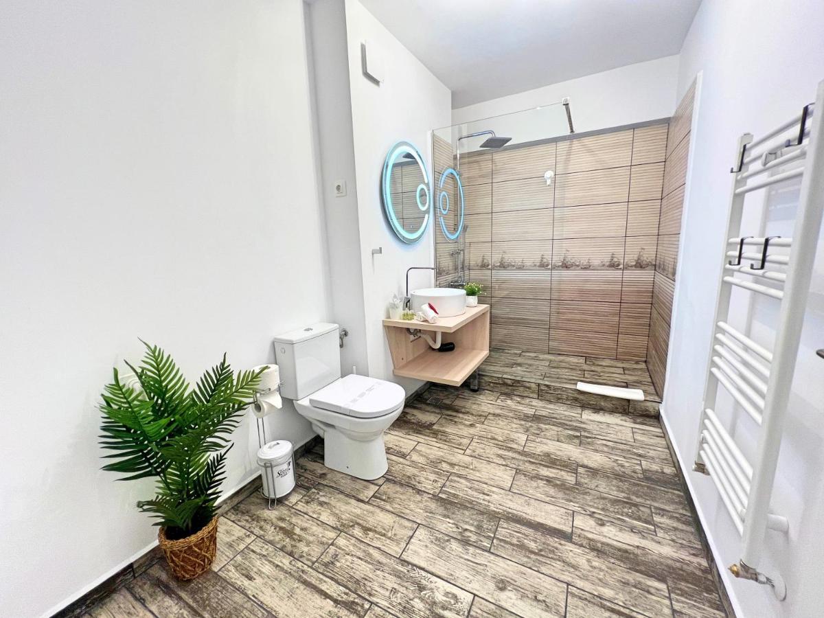 Apartment Peak *